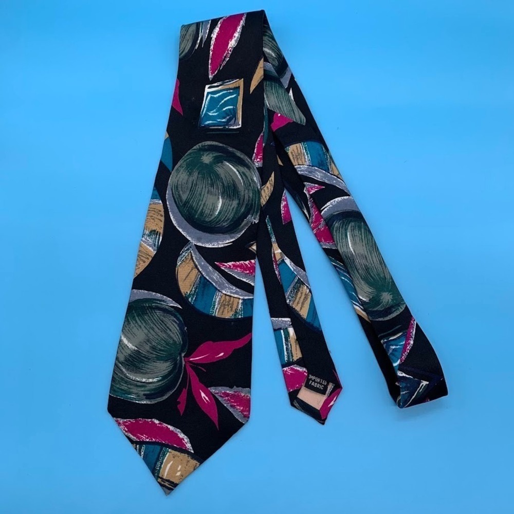 Vintage Adolfo Abstract Artsy Print Preppy All Silk Men's Classic Neck Tie